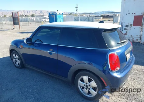 2017 Mini Hardtop Cooper from USA, damaged, VIN WMWXP5C36H2F61624